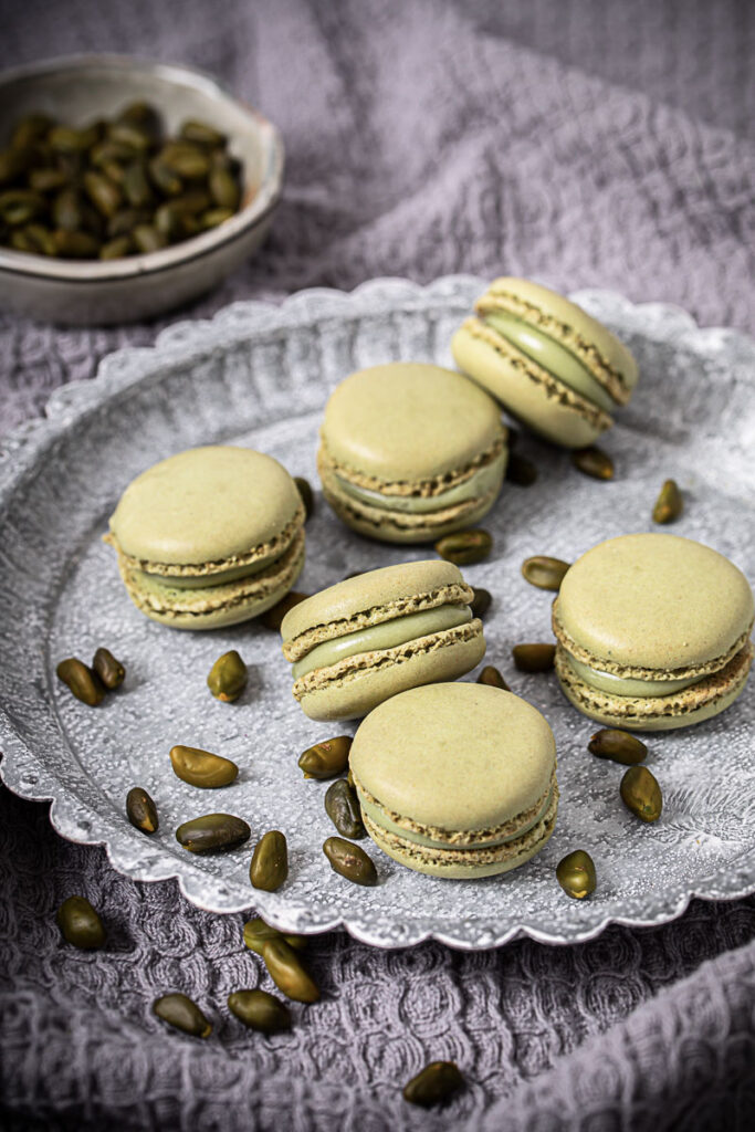 Macarons A La Pistache 683x1024