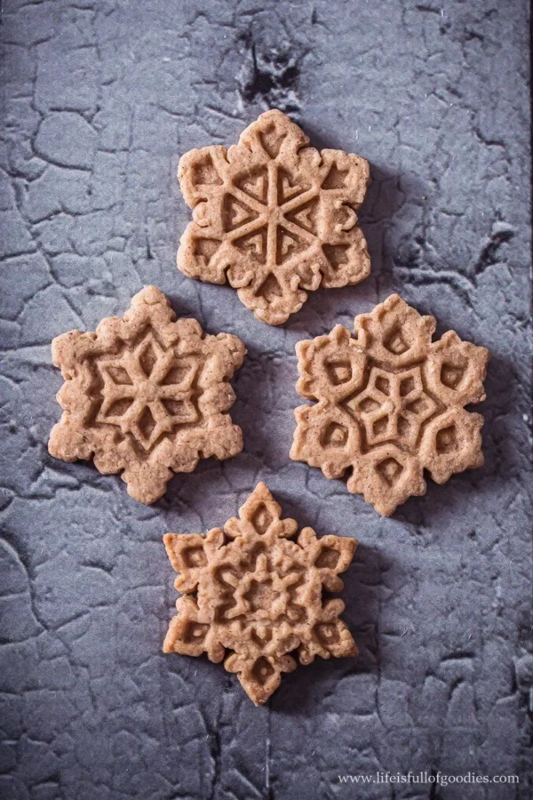 schneeflocken ausstecher 4 er set